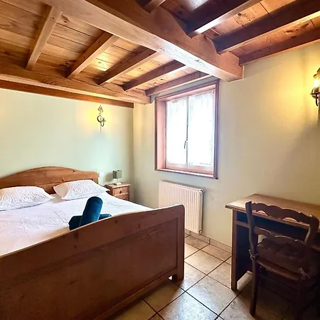 Hébergement de vacances Le Chauffour -calme-famille-wifi-billard *