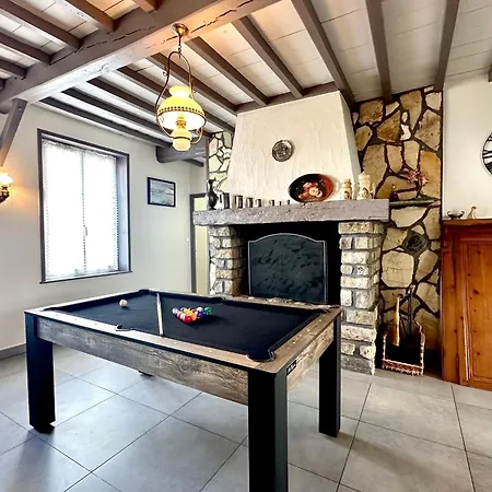 Le Chauffour -calme-famille-wifi-billard Hébergement de vacances *