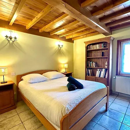 Hébergement de vacances Le Chauffour -calme-famille-wifi-billard *